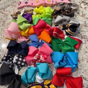 Girls Hair Bow Lot of 24 Pink Wall Hanger Assorted Large Bows Cheer School Gift